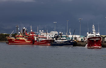 Trawlers at Dinish